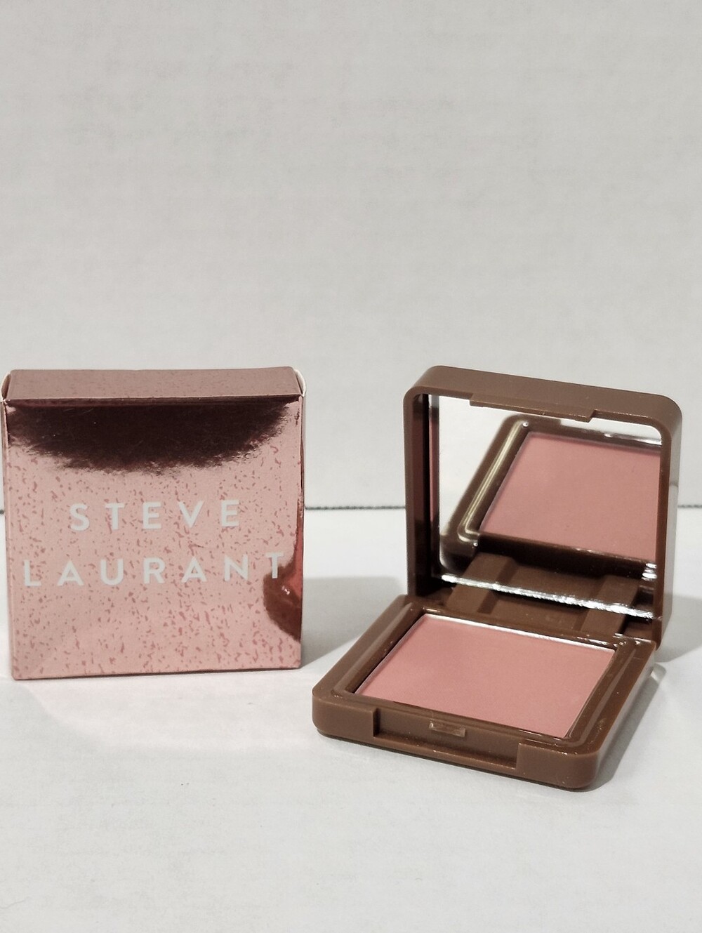 Steve Laurant Blush In Rose' All Day